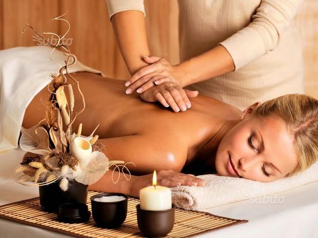 Massaggi rilassanti antistress che vi fanno sentire un attimo di fermarti e dimenticare il tutto