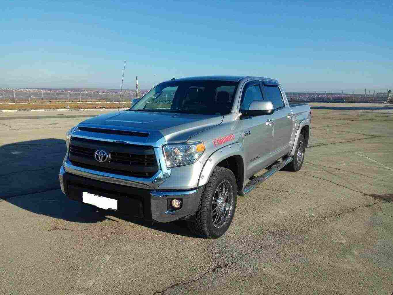 Toyota Tundra iForce 5.7L V8 