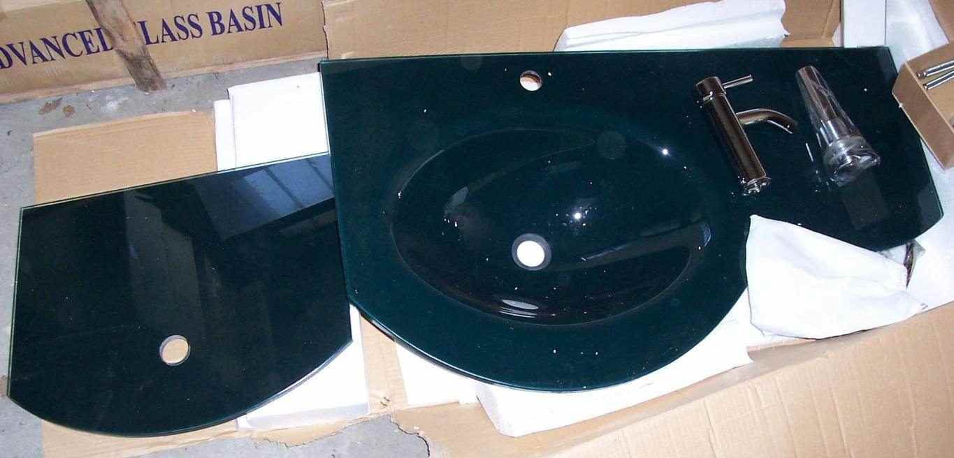 Mobiletto in cristallo verde infrangibile 100x56