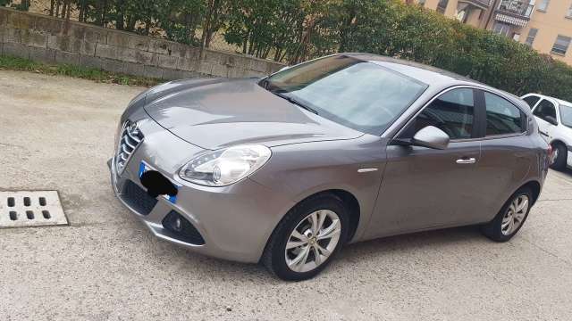 Alfa Romeo Giulietta 1.6 JTDm-2 105 CV Exclusive