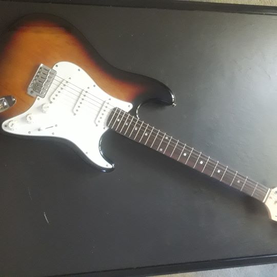 Chitarra Fender Squier Strat