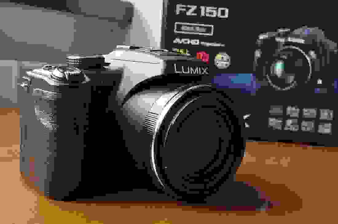 macchina fotografica LUMIX FZ150