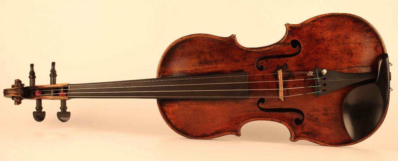 Vecchio violino Petrus Guarnerius