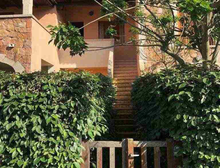 Portico Puntaldia San Teodoro 