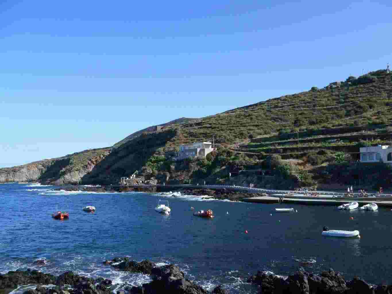 appartamento a pantelleria 