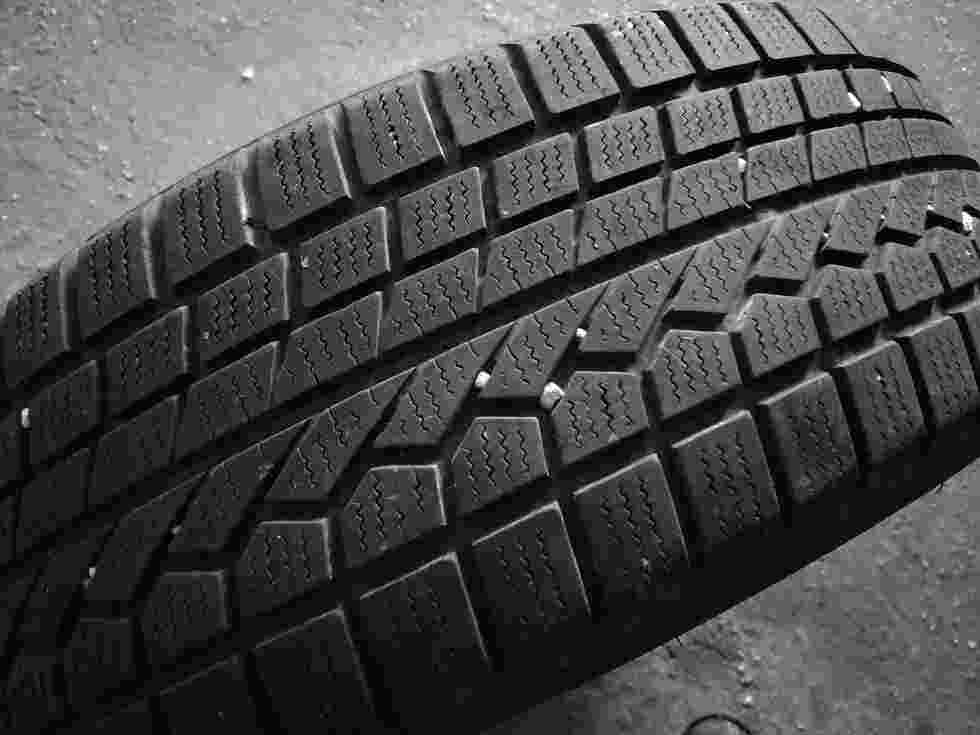 Gomme 215 60 17 Toyo