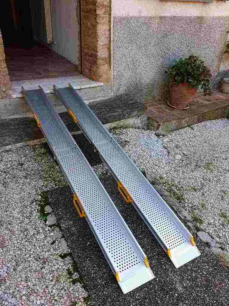 Rampe per abbattimento barriere architettoniche