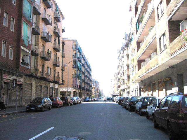 VIA MONASTIR - ampio trilocale